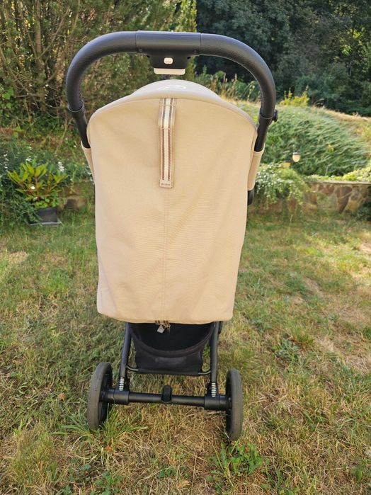 Carucior Cybex Beezy