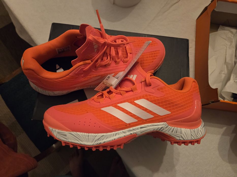 Маратонки Adidas Адидас Fabela x 2
