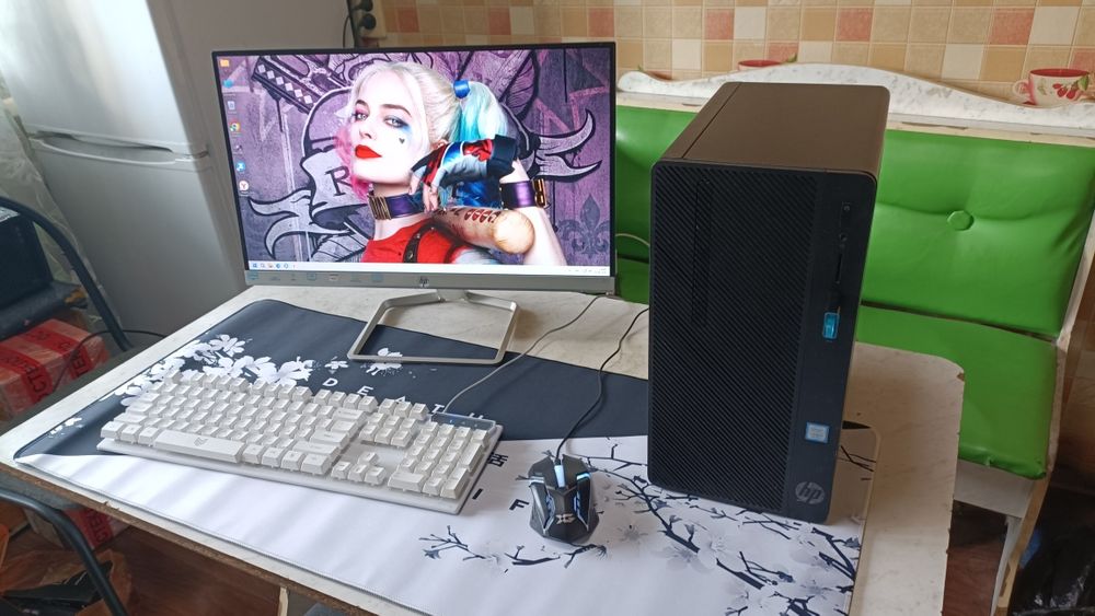 Современый шустрый компьютер в сборе!