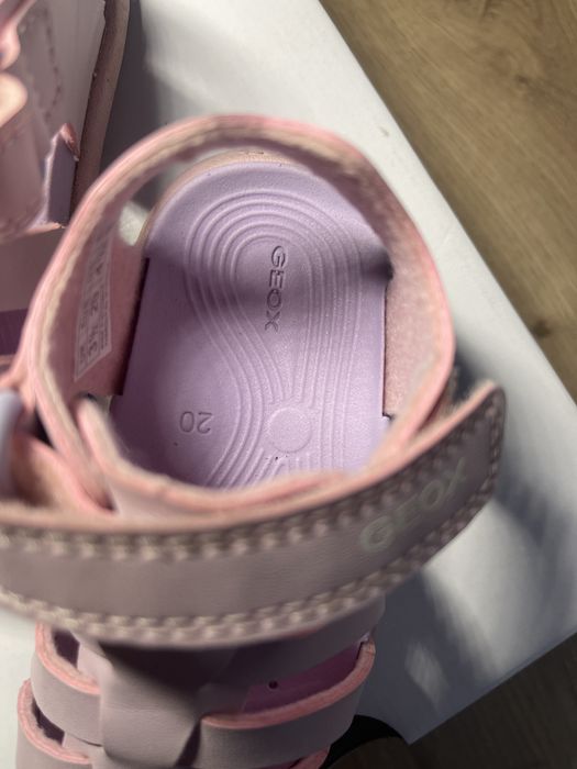 Сандали Geox за момиче