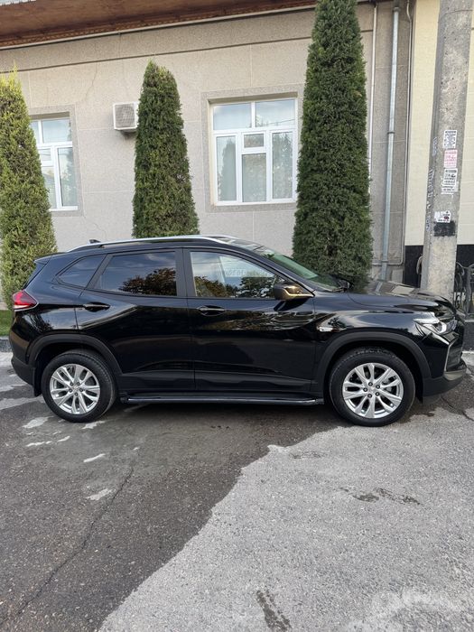 Tracker 2 LTZ 2025 yil Tozza