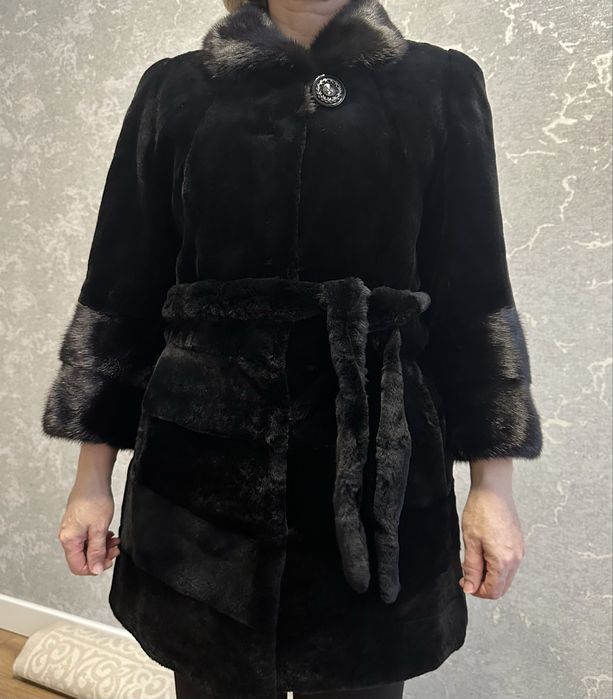 Продам шубу срочно