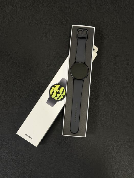 Продавам нов Samsung Watch 6