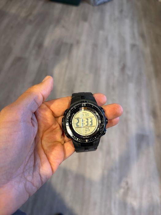Часы Casio Pro Trek PRW-3000-1ER