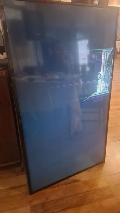 Телевизор Акаи 58;инча за части