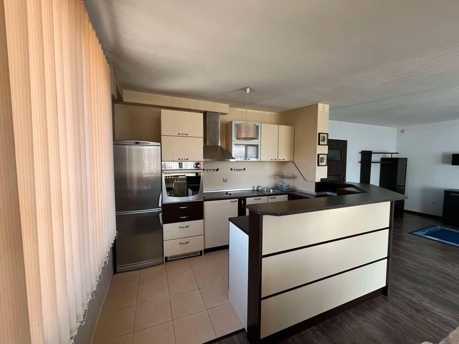 Двустаен апартамент в ж.к. Гоце Делчев.