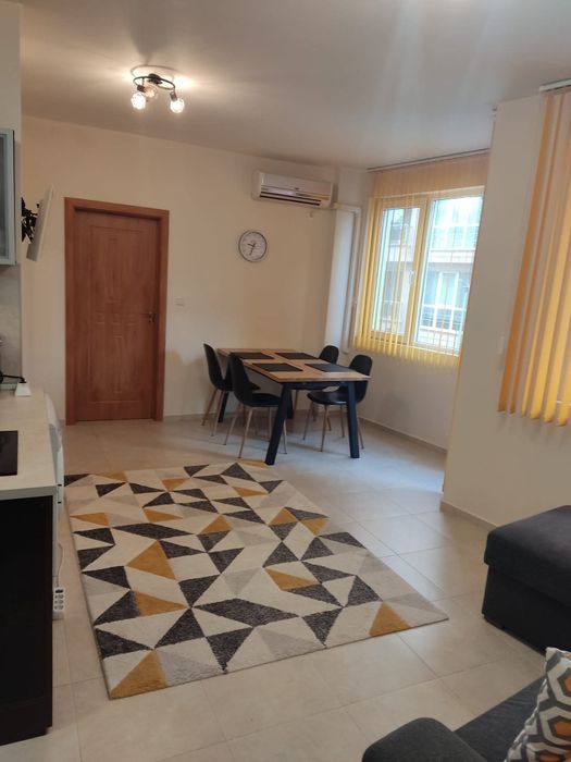 Двустаен Апартамент ”Мони” в старата част на Поморие