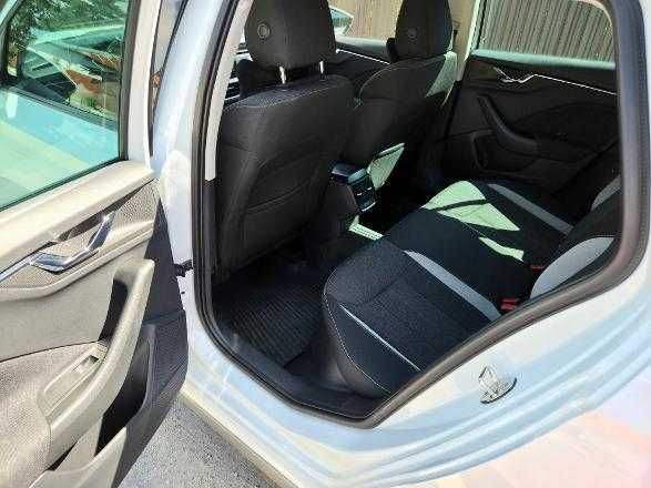 Skoda Kamiq Style, 1.5 150 cp, inmatr ian 2023, 44700 km, primul propietar, in garantie