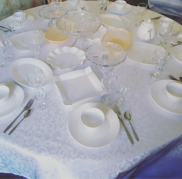 Аренда стол, стулья , скамейки , посуда