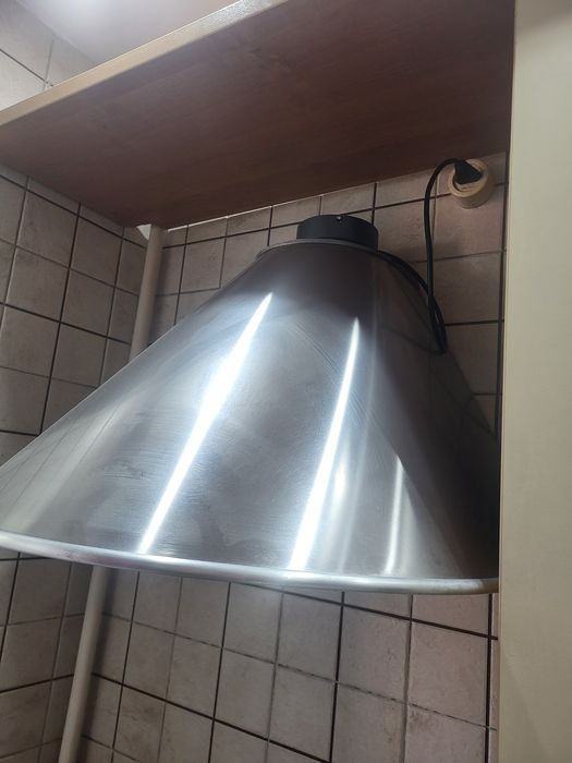 Продам вытяжку для кухни