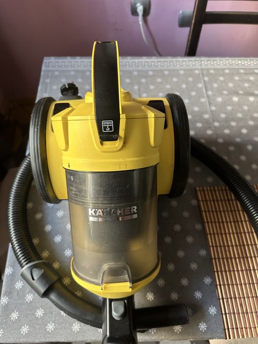 Karcher VC3  прахосмукачка