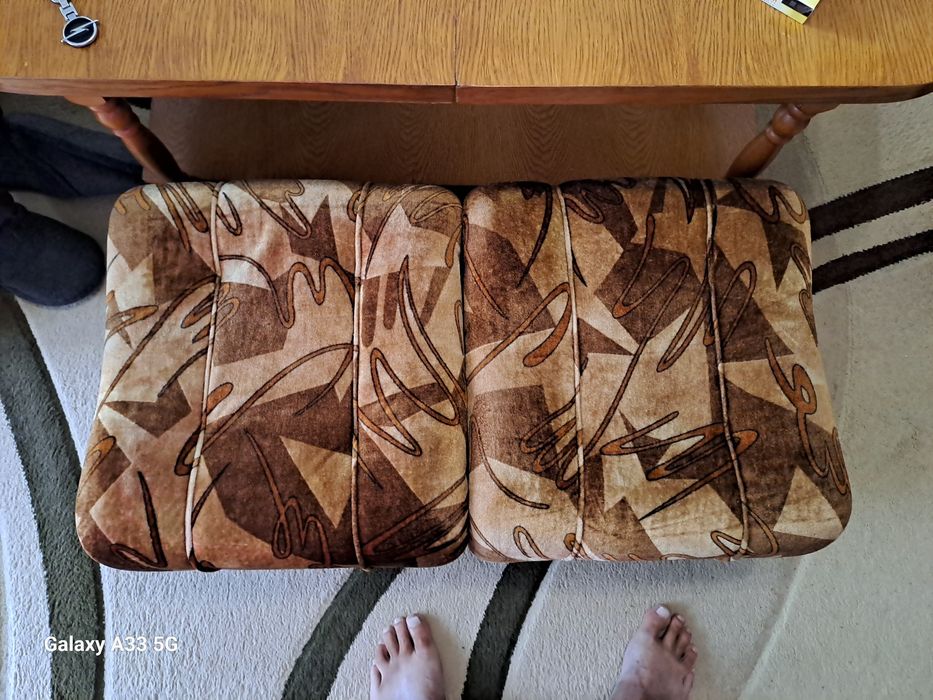 Продавам холова гарнитура