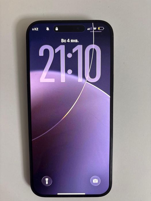 Продаю 16 про макс