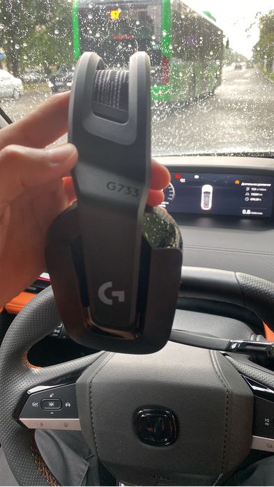 Наушники logitech G733