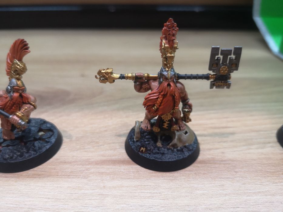 Мини фигури warhammer