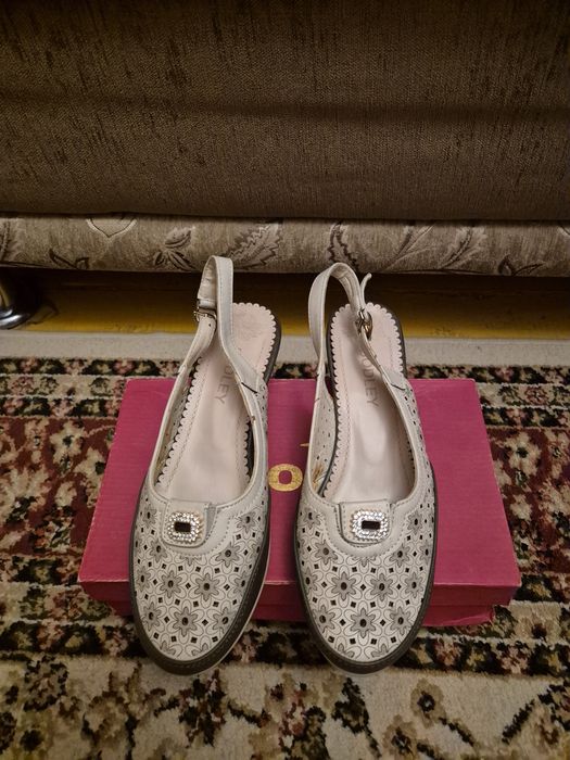 Босоножки летние, 36-37 размер