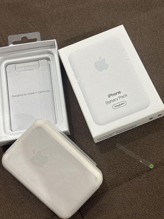 Продам Повербанк PowerBank Apple Iphone.