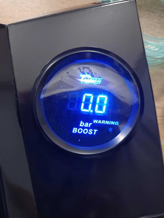 Бустметър дигитален,boostmeter с мап сензор,2 бара,буустметър