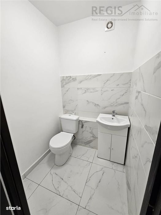 Vanzare spatiu comercial in cartierul Tractorul – 2 studiouri independ