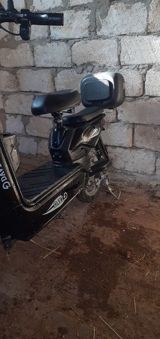 Электроскутер Davi