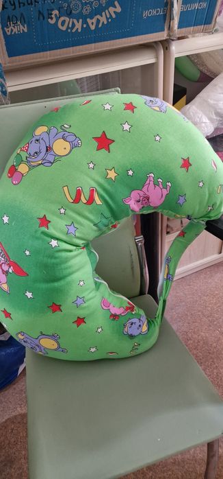 Подушка для кормления