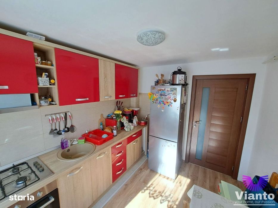 Apartament 2 camere decomandat 48mp, loc parcare