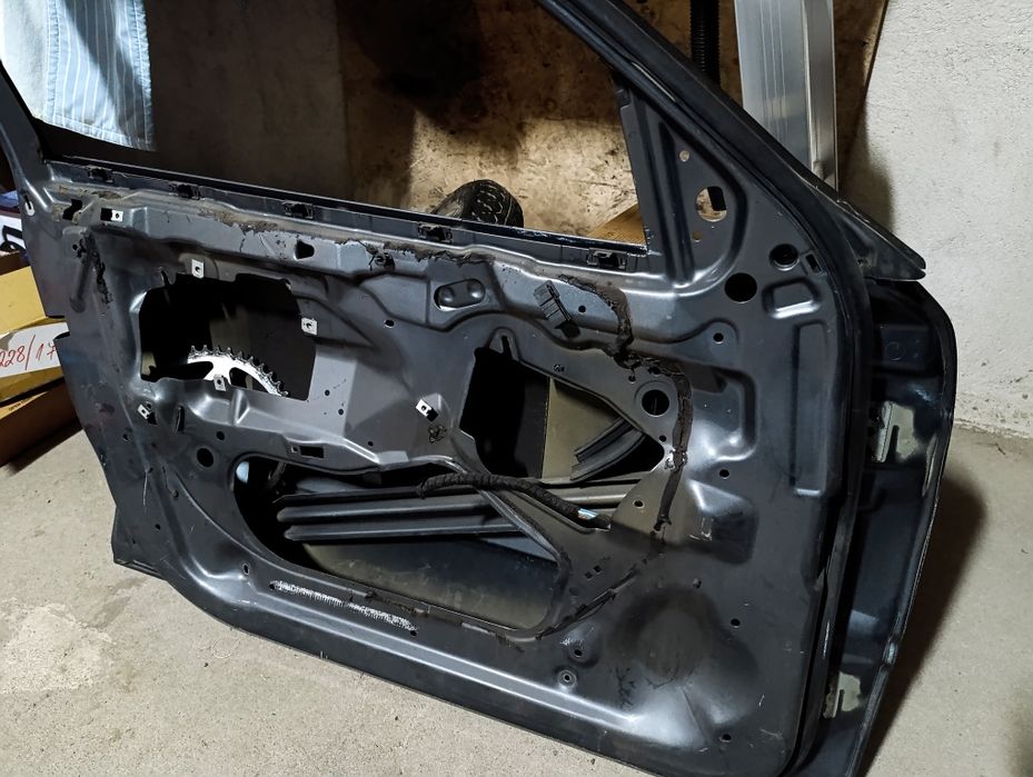 Лява врата е46 комби