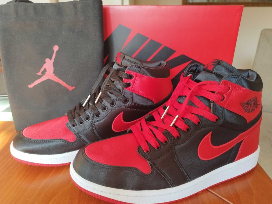 Jordan 1 Satin bred 44  100% оригинал