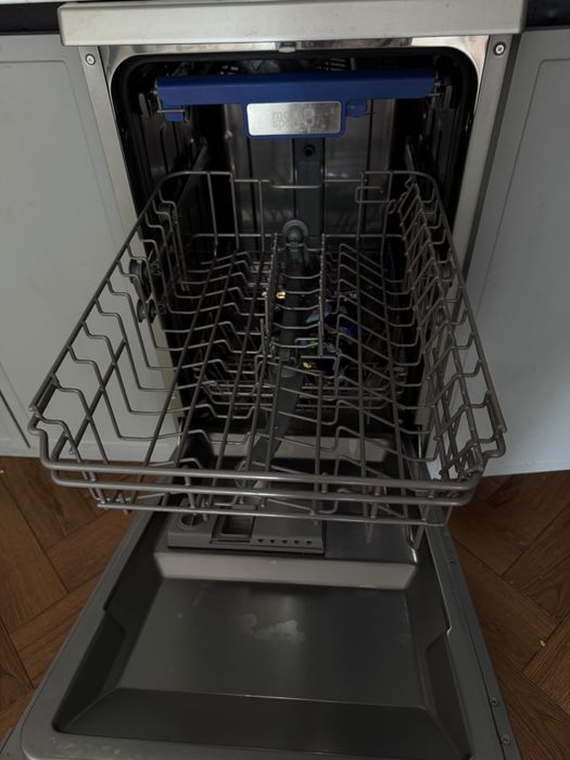 Посудамойка.