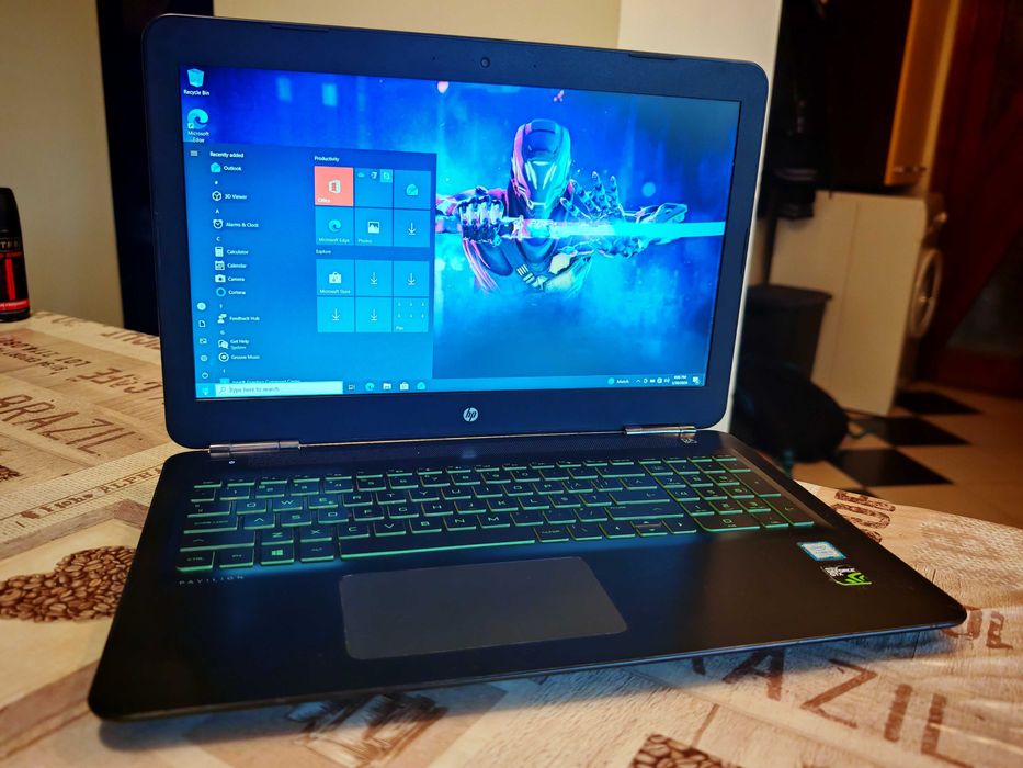Laptop gaming HP Pavilion 15-bc/i5-8300h/GTX 1050ti/8 gb/128 SSD/1 tb