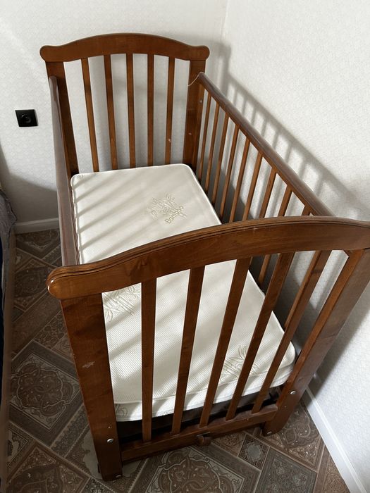 Кроватка маятник