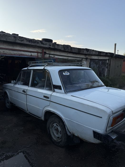Автомобиль ваз 2106