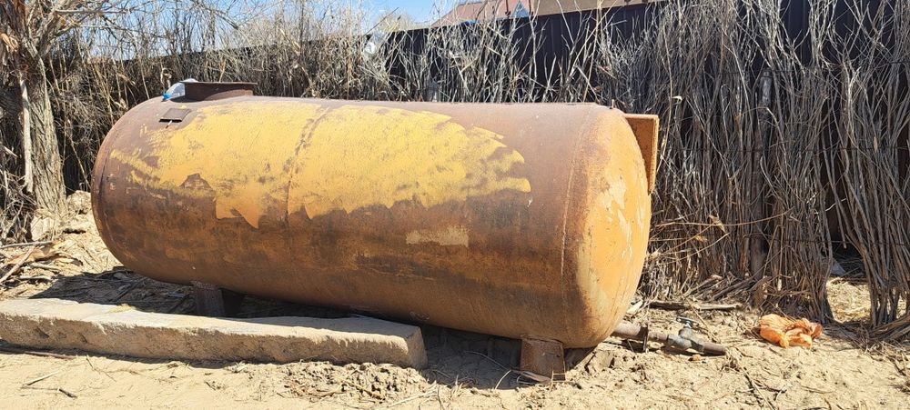 Ёмкость 3 куб  металлические