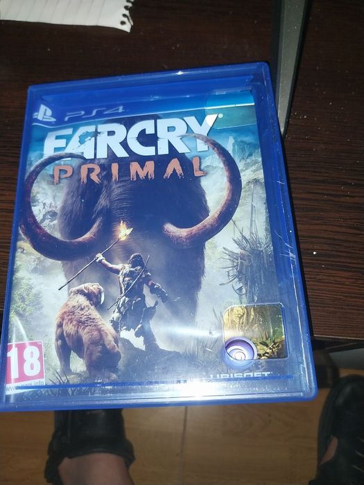 Vând joc de ps4 urgent