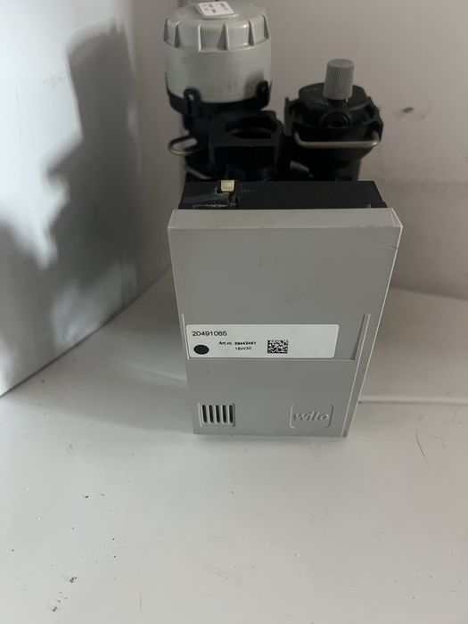 Pompa ferolli divacondens in stare perfecta de fictionare!