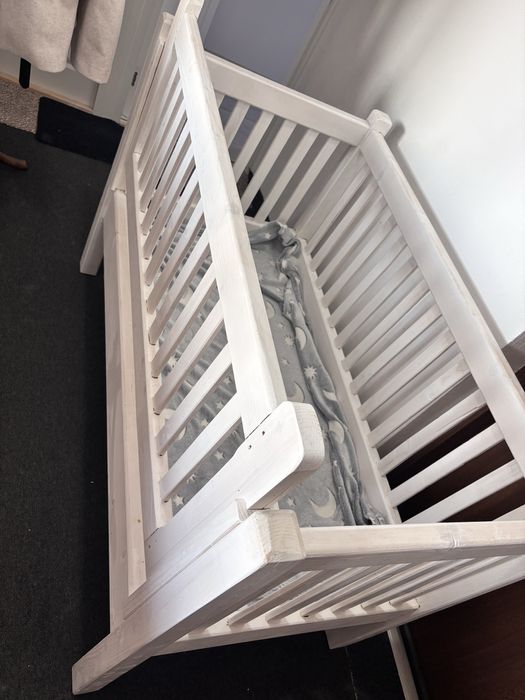 Patut bebe 120x60, impecabil