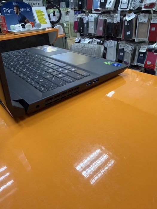 Геймърски Лаптоп MSI Katana 15HXB14W
