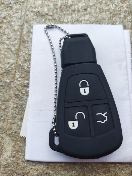 Силиконово калъфче за (големия) ключ тип ,,рибка ’’ на Мерцедес