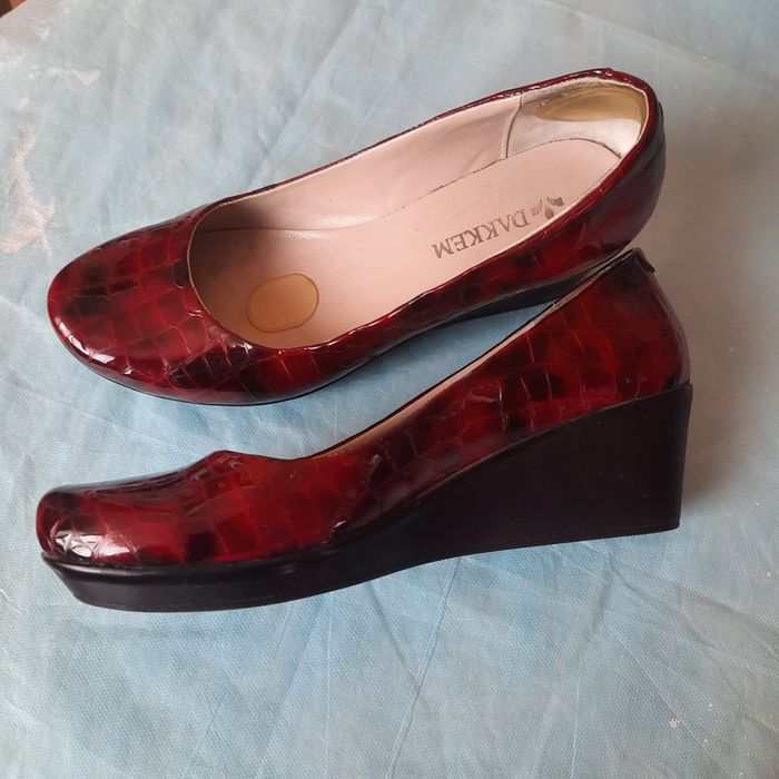 Туфли лоферы женские