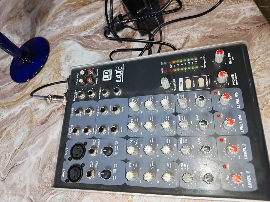 Mixer LAX6 foarte bun