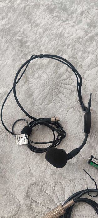 Akg микрофон + инструменти