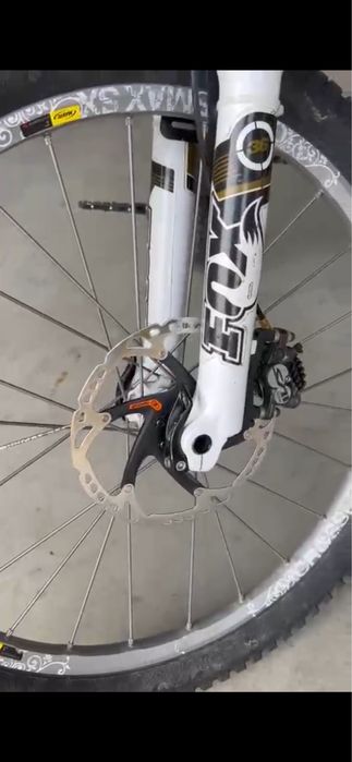 Bicicleta Santa Cruz nomad C