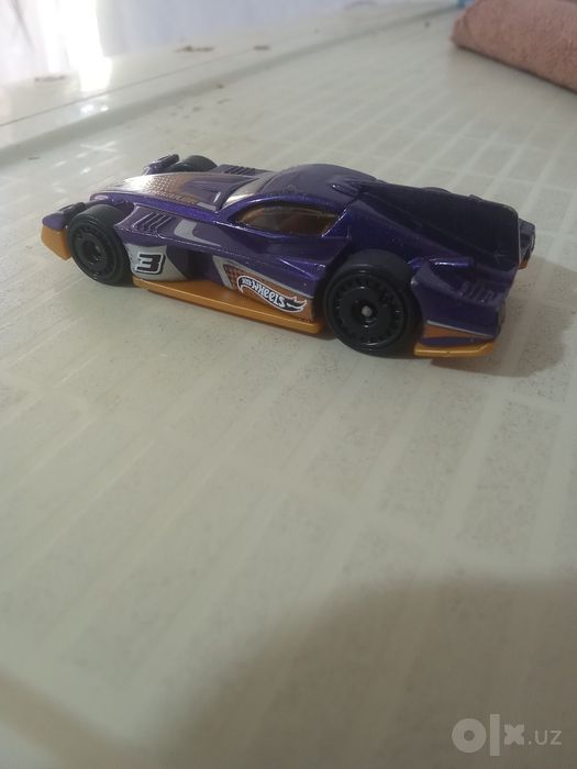 Коллекционная машинка Mattel Hot Wheels 2005 года, синий