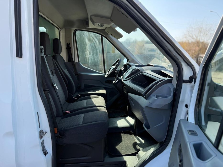 Ford  Transit  2015