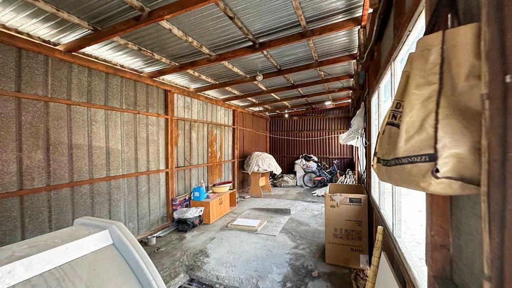 Продается Магазин с Частным домом Иван Империя