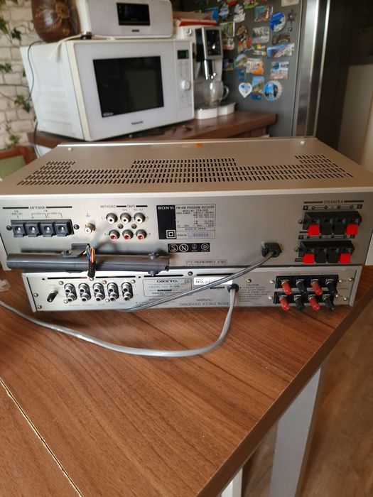 Sony STR 242L amplituner si Onkyo A-05 amplificator