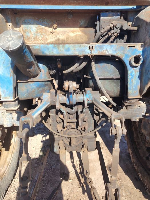 Belarus MTZ 80X kichkina kabina