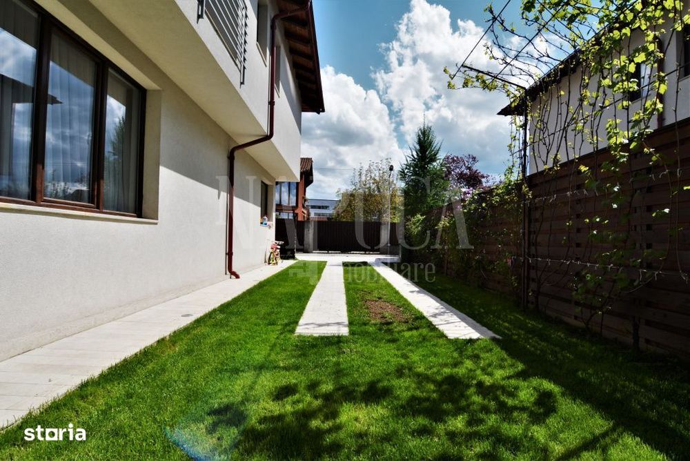 Casa 4 camere de vanzare in Floresti
