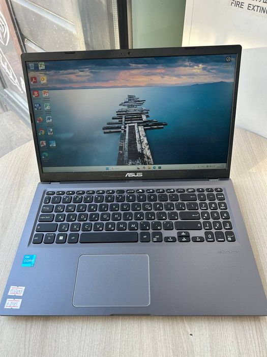 Asus VivoBook Core i3-1115