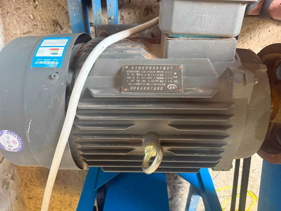 Линия за производство на пелети 11 kW – преса, дробилка, шнек + резервни части